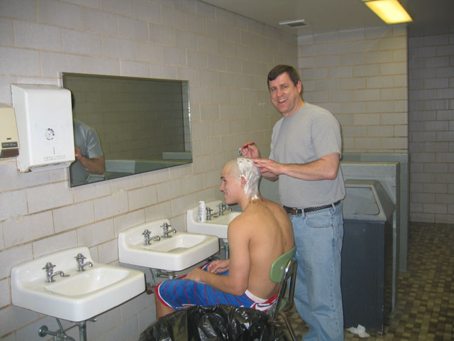 Champs Shave Down - The master at work